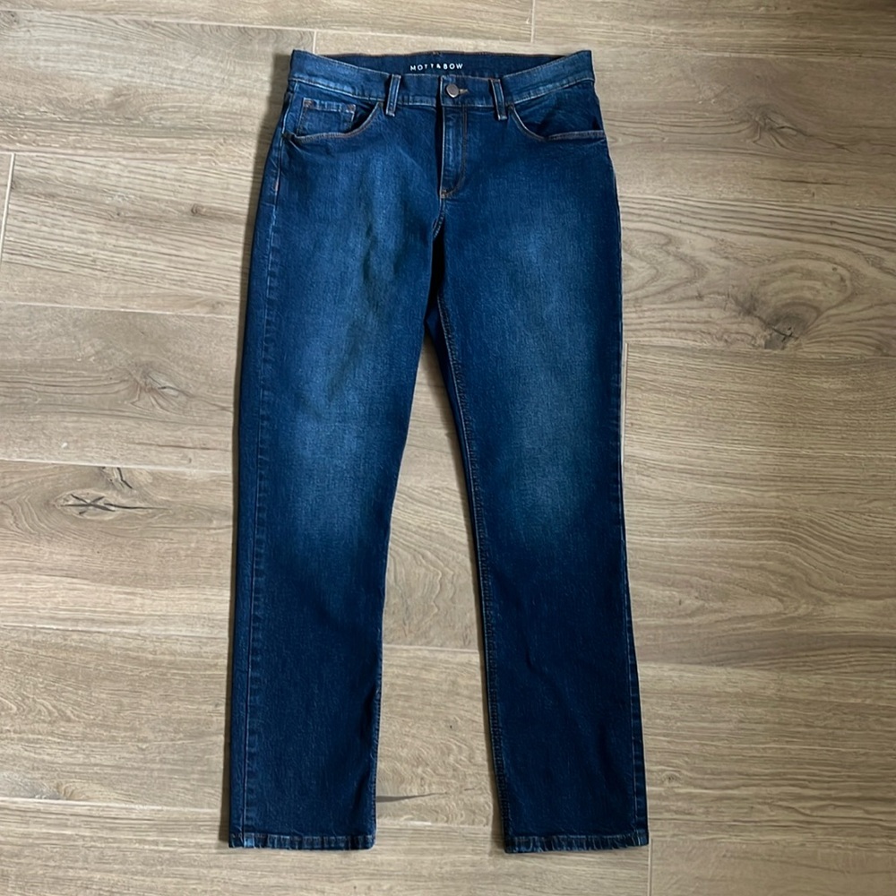 Mott & Bow Straight leg dark wash jeans - Size 28